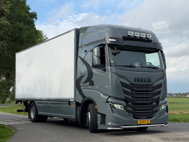 Kufor Iveco S-WAY