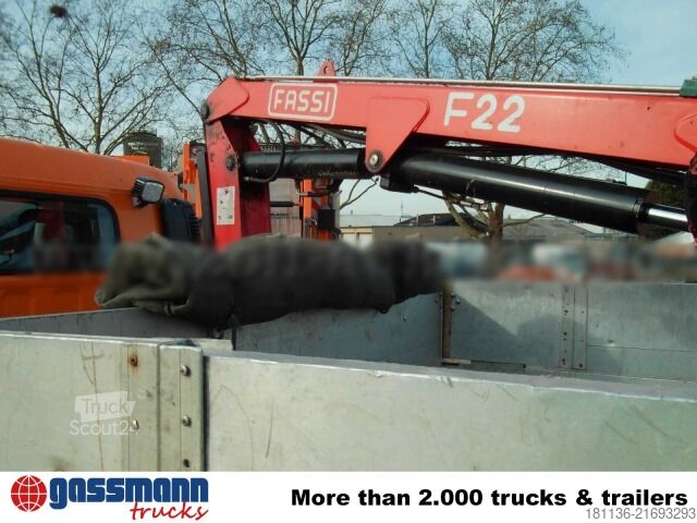 Furgón volquete Mitsubishi Pfau Cityjet C60 4x2 mit Kran Fassi Fassi