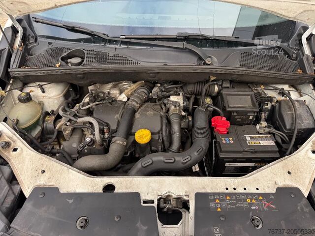 Furgão de caixa Dacia DOKKER **EURO 6B-1461CC**