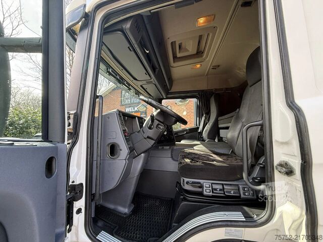 Standard-SZM Scania P360 4X2 Slaapcabine 628.367KM Spoilers NL Truc...