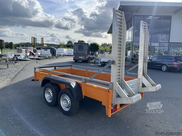 Přepravníky strojů a bagrové přívěsy HEINEMANN Baggeranhänger Maschinentransporter