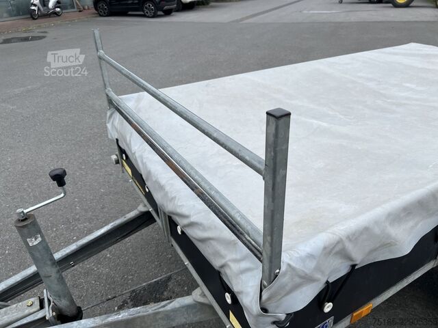 Bakaanhanger Saris Woody Flachplane Kastenanhänger