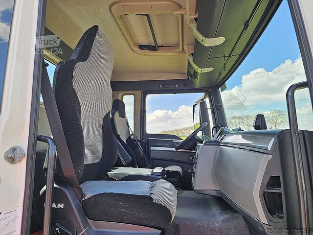 Standard-SZM M.A.N. 18.430 TGS