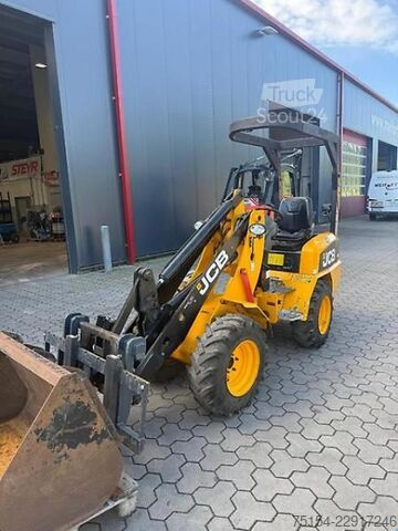 Radlader JCB KOMPAKTRADLADER 403 WLS + ZUBEHÖR