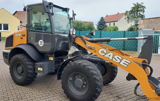 Radlader Case IH 321 F XR