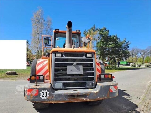 Kuormaaja Doosan DL 300