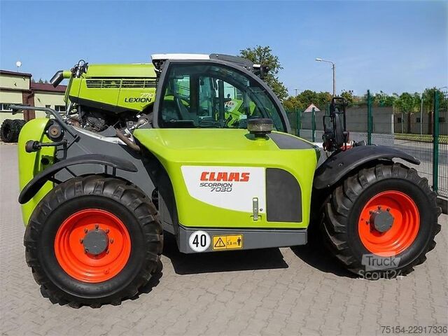 Radbagger CLAAS Scorpion 7030