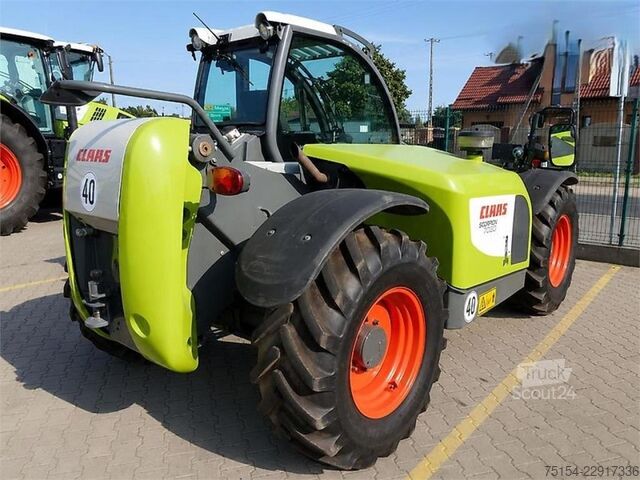 Radbagger CLAAS Scorpion 7030