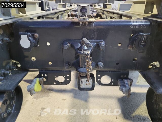 Sistemul BDF MAN TGS 26.320 6X2 ADR BDF Lift + Steering Axle Euro 6