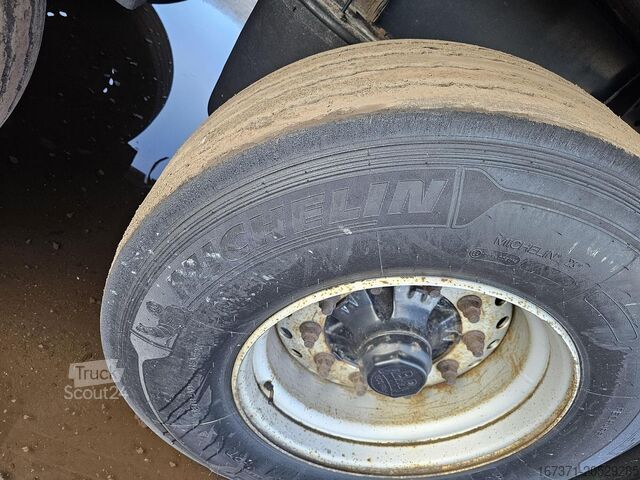 2020 Mehrere K MAX TRAILERBAND 385/65 R 22.5 \ 6 Stück, Profiltiefe bis 12 mm Several K MAX\ TRAILERBAND \ 385/65 R 22.5 \6 TOT 12 MM