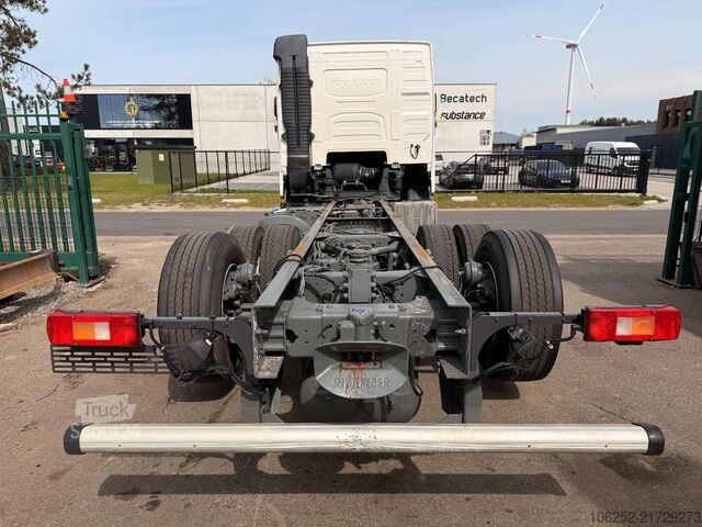 Chassis com cabina Volvo FH 420 6X2 *EX-ADR FUEL TANKER* - *137.000km!* ...