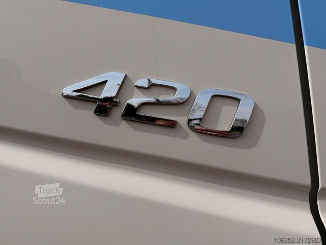 Chassis com cabina Volvo FH 420 6X2 *EX-ADR FUEL TANKER* - *137.000km!* ...