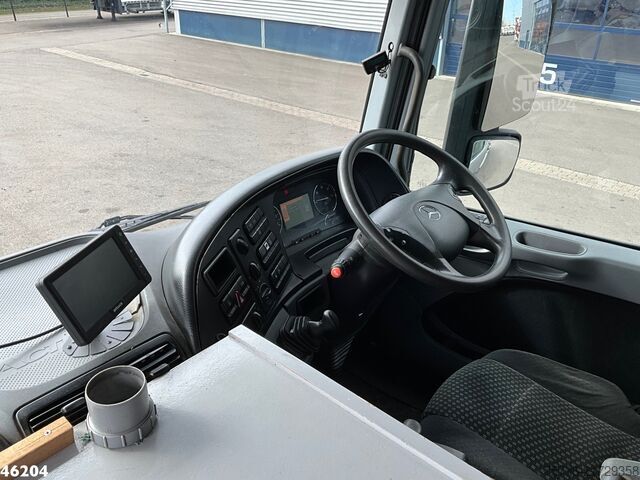 Засмукващо превозно средство Mercedes-Benz ACTROS 2640 6x4 Muller Combi kolkenzuiger