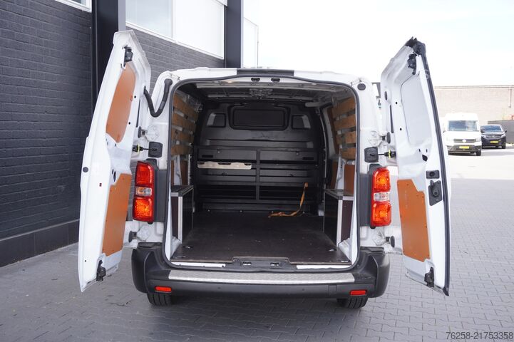 Panelvan Opel Vivaro 1.5 CDTI L3 EURO 6 - Airco - Navi - Crui...