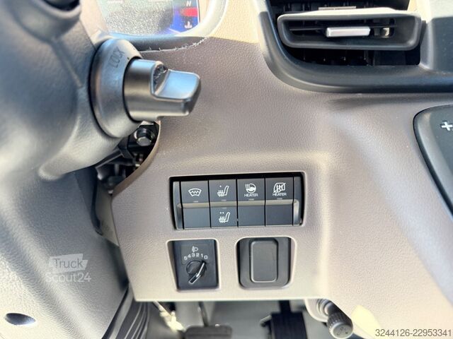Furgão pick-up FUSO eCanter 4C15e/3-Sitzer/Scattolini-Pritsche/2TKM/
