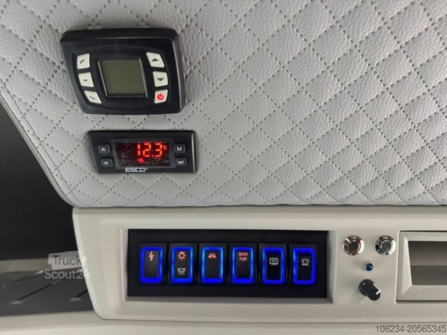 Autobuz MAN TGE 5.160