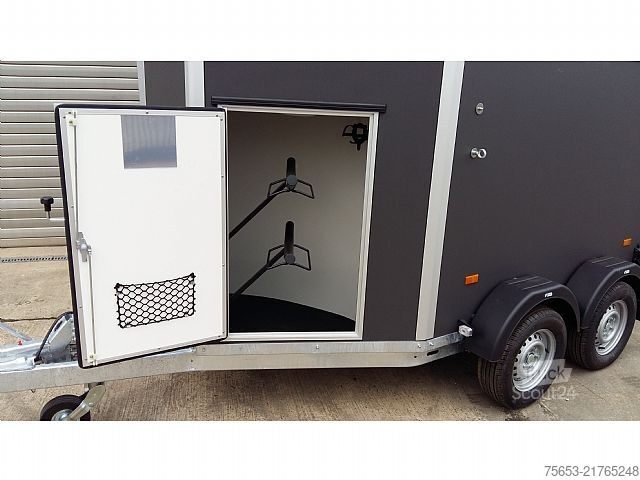 Para ganado Other Cheval Liberte Gold First Sattelkammer Aluboden 100km/H Fahrwerk verfügbar