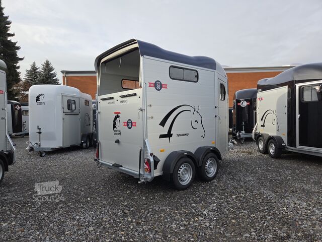 Remorcă pentru transport cai Cheval Liberté Touring Country 2,6t blue Sattelschrank