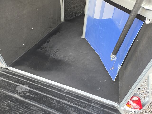 Remorcă pentru transport cai Cheval Liberté Touring Country 2,6t blue Sattelschrank