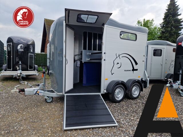 Remorcă pentru transport cai Cheval Liberté Touring Country SAKA irongrey Abholpreis