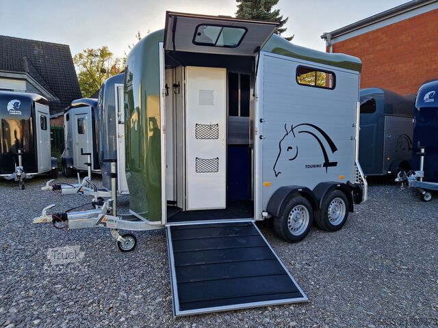 Remorcă pentru transport cai Cheval Liberté Touring Country Frontexit Saddlechest