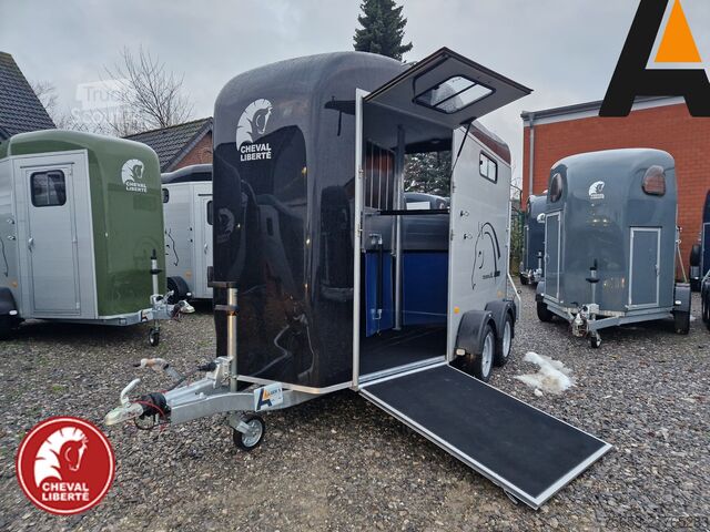 At taşıma römorku Cheval Liberté Touring XL Sattelschrank Frontexit