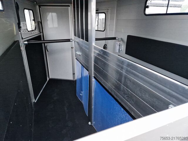 At taşıma römorku Cheval Liberté Touring XL Sattelschrank Frontexit