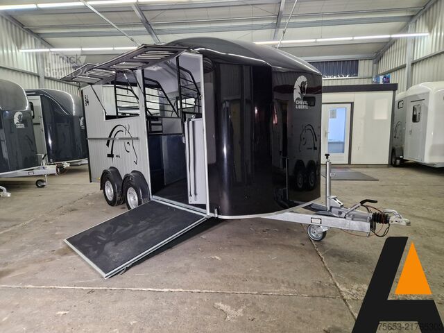 Hestetrailer Cheval Liberté Maxi 4 Neu Frontexit Saddleroom Pullman