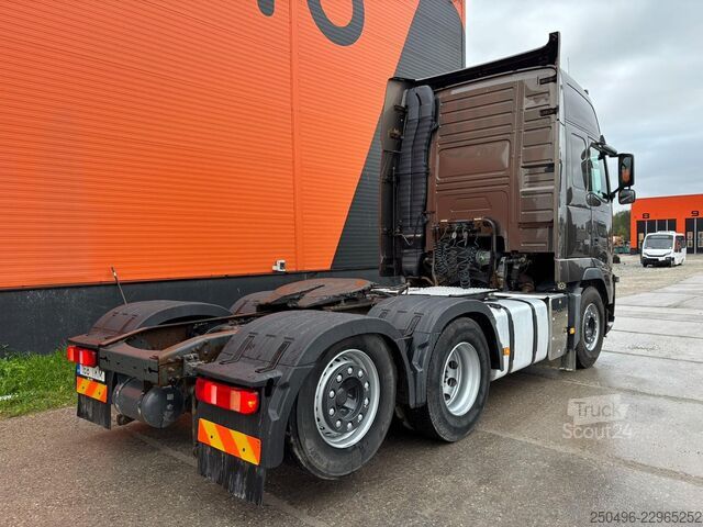 Standardní traktor Volvo FH 500 6x2 GLOBE XL / HYDRAULICS