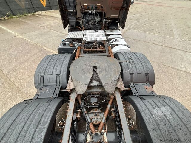 Standardní traktor Volvo FH 500 6x2 GLOBE XL / HYDRAULICS