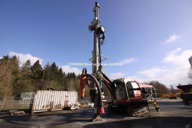 Drilling rig - vertical 