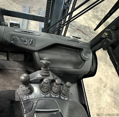 Chariot élévateur frontal LINDE H 80 T-02