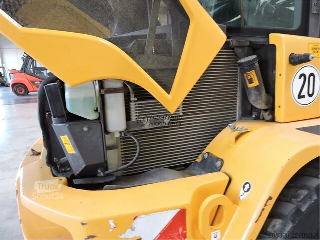 Încărcător pe roți VOLVO L35G + Fork
