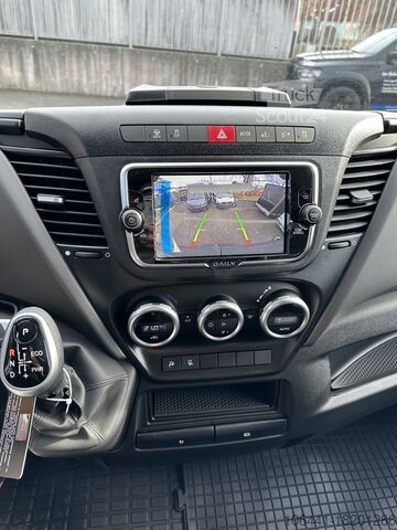 Μεταφορέας με καμπίνα πληρώματος IVECO Daily 35S18 L5H3 Hi-Matic/Doka /Mixto