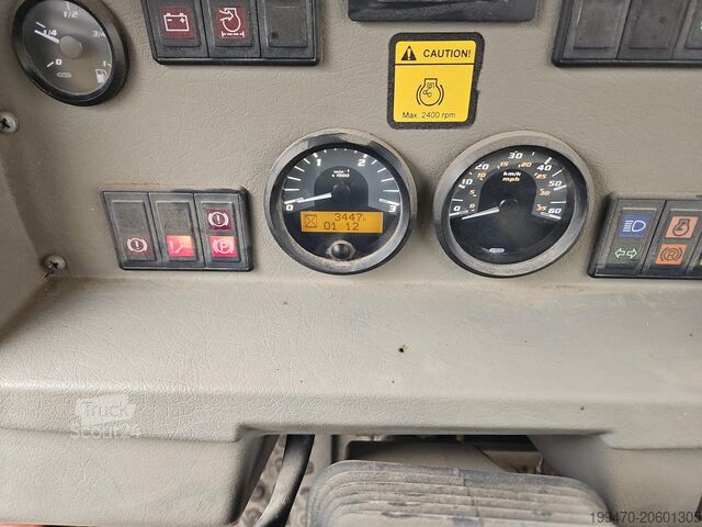 شاحنة قلابة مفصلية Moxy MT 41