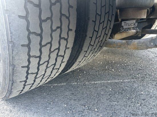 Kamion z zamenljivo nadgradnjo DAF XF 480 FAR BDF EURO 6 LIFTACHSE, RETARDER