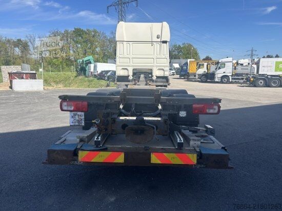 Kamion z zamenljivo nadgradnjo DAF XF 480 FAR BDF EURO 6 LIFTACHSE, RETARDER