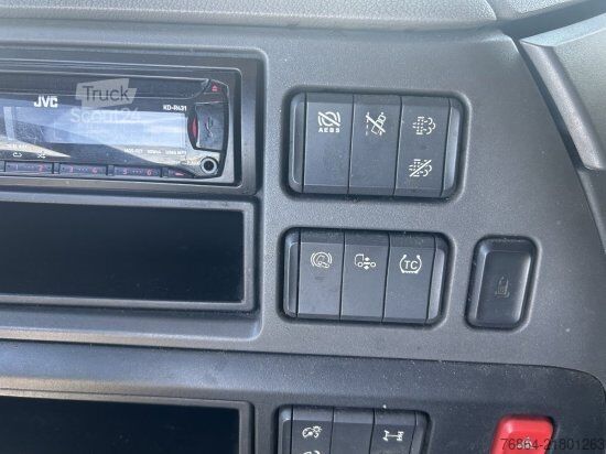 Kamion z zamenljivo nadgradnjo DAF XF 480 FAR BDF EURO 6 LIFTACHSE, RETARDER