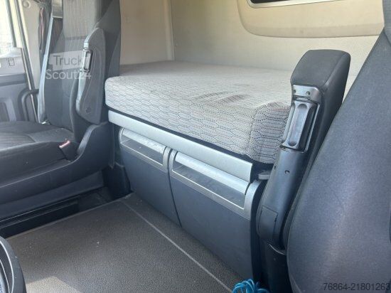 Kamion z zamenljivo nadgradnjo DAF XF 480 FAR BDF EURO 6 LIFTACHSE, RETARDER