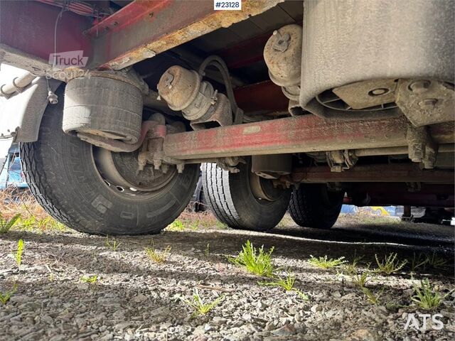 Bavul Ekeri box semi-trailer.