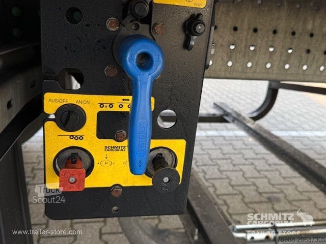 Reefer semitrailer Schmitz Cargobull Tiefkühler Multitemp Doppelstock Trennwand