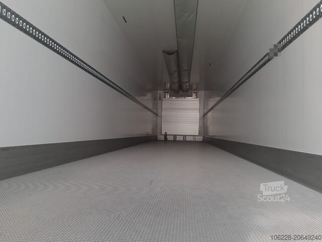 Kylsemitrailer Kässbohrer K.SRI C / 10 - 12 / 27
