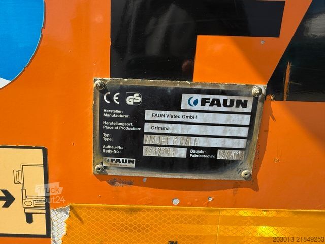 Ielu tīrīšanas mašīna MERCEDES-BENZ Atego 1324 Kehrmaschine FAUN VIAJET 6R/LH