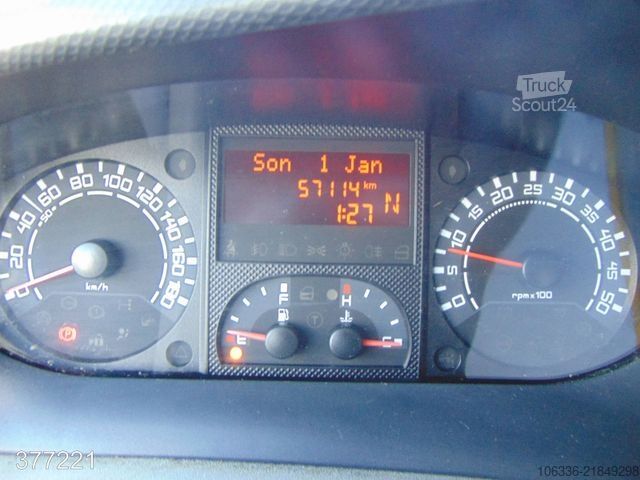 Furgão fechado IVECO Daily 35 S 12 A / P Maxi Postkoffer REGALSYSTEM