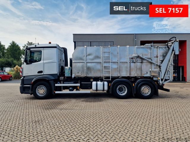 Tippbil MERCEDES-BENZ Actros 2545 /für Tierkadaver / mit Waage