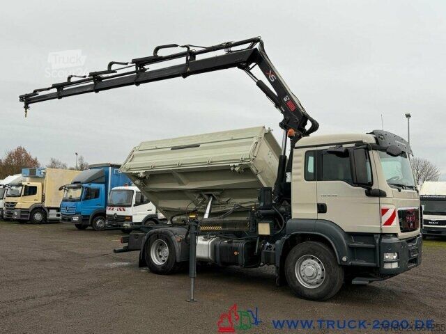 Трехсторонний самосвал MAN 18.320 4x4 H Hiab144 15mHöhe Bordmatik Greiferst