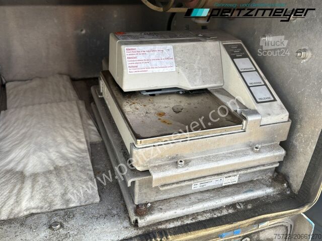 Tanksemitrailer Schrader Tankauflieger Z-STA24-38/3 Diesel/Benzin/Heizöl