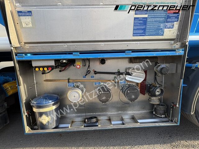 Tanksemitrailer Schrader Tankauflieger Z-STA24-38/3 Diesel/Benzin/Heizöl