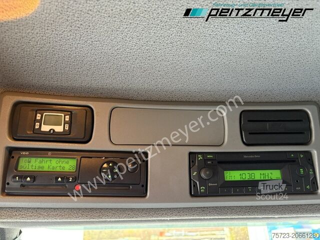 Camião plataforma com lona Mercedes-Benz Atego 1224 L