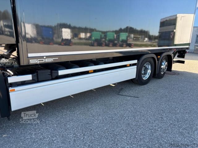 Фургон (грузовой автомобиль)  eActros 400 L